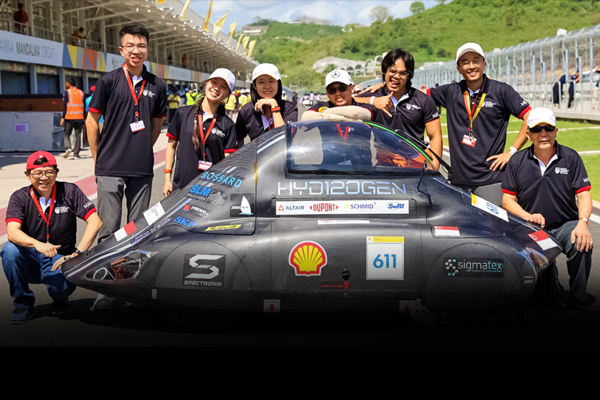 南洋理工大学的Nanyang Venture 12 在2022年印度尼西亚